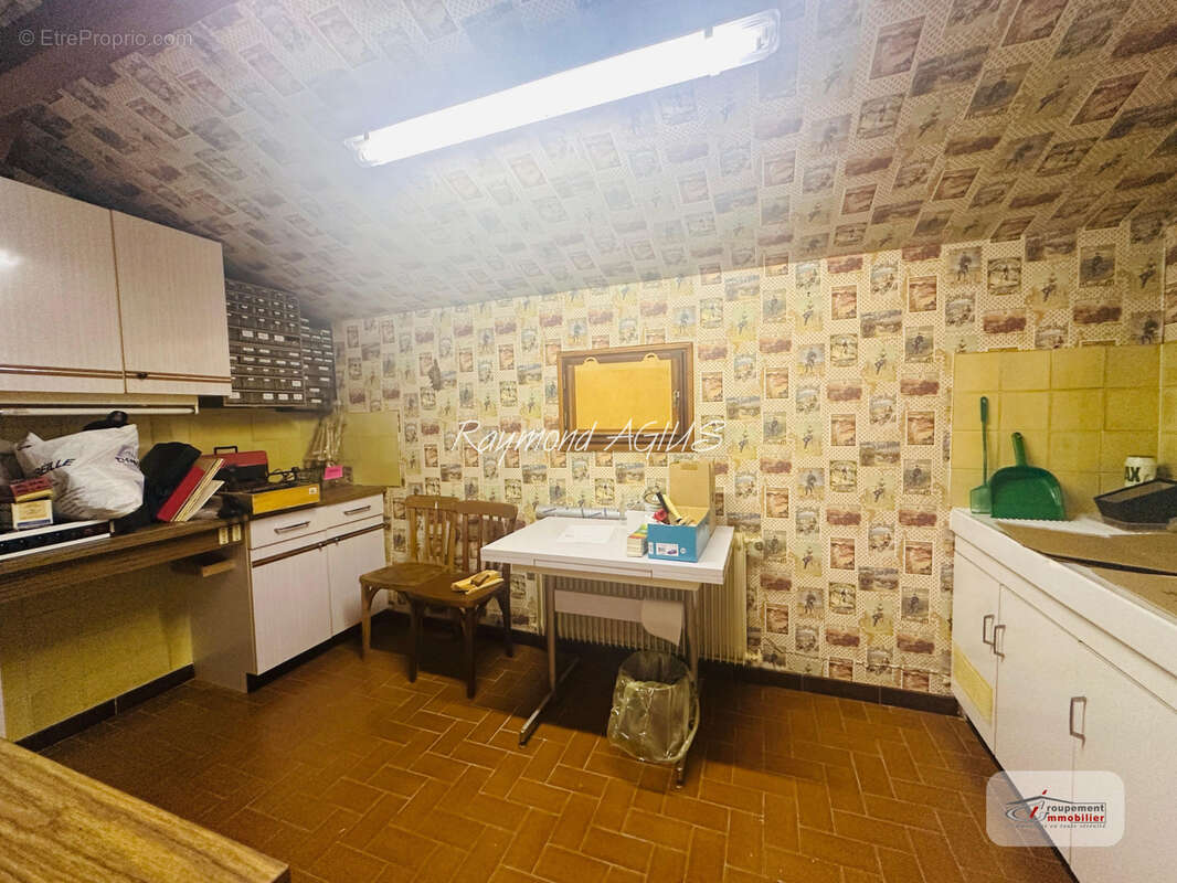 Élégante maison familiale de 7 chambres avec annexe indépendante, située dans un cadre rural paisible - photo 33