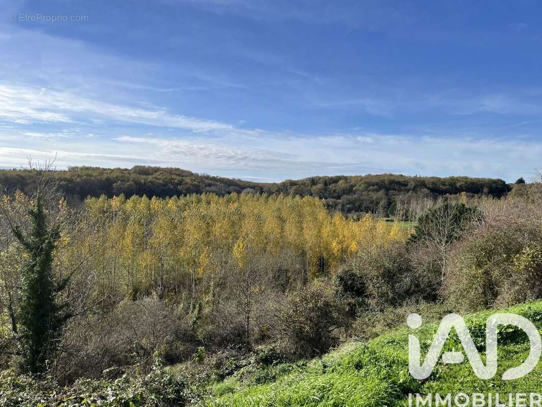 Photo 3 - Maison à QUINCAY