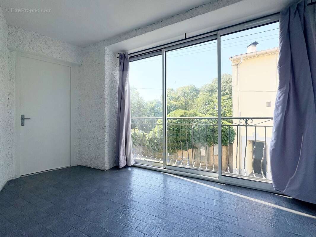 Maison à SERVIAN