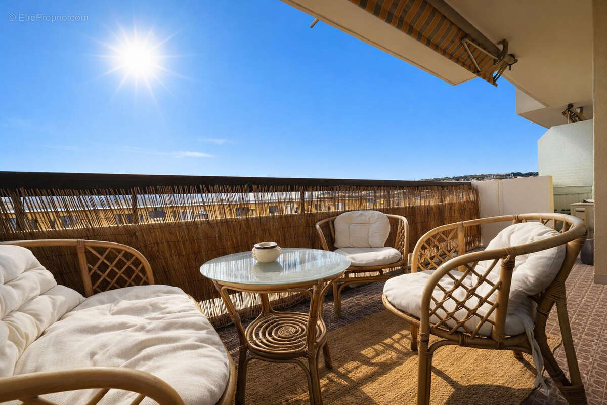 Appartement à ROQUEBRUNE-CAP-MARTIN