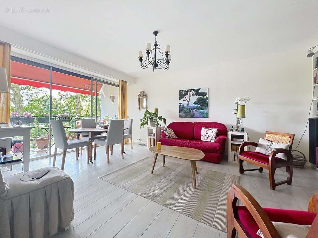 Appartement à VAUCRESSON