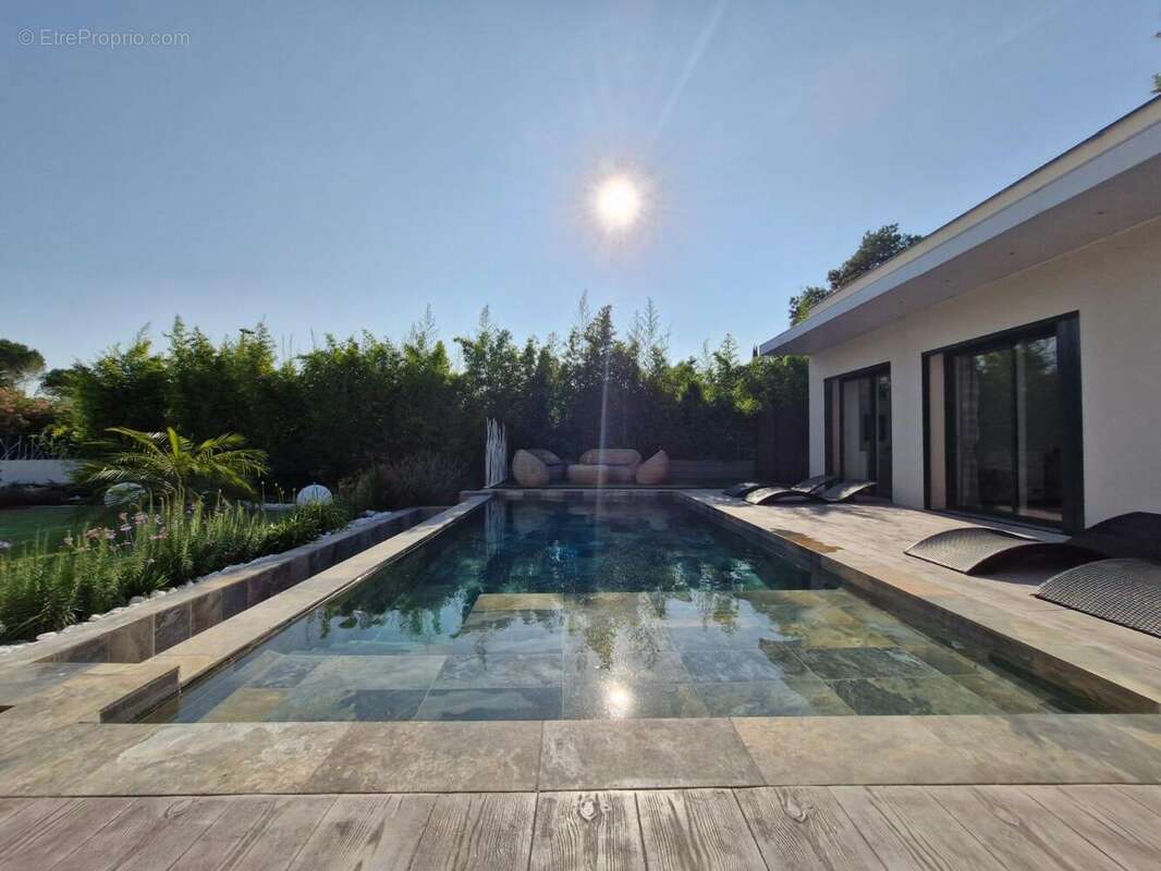 Maison à CASTELNAU-LE-LEZ