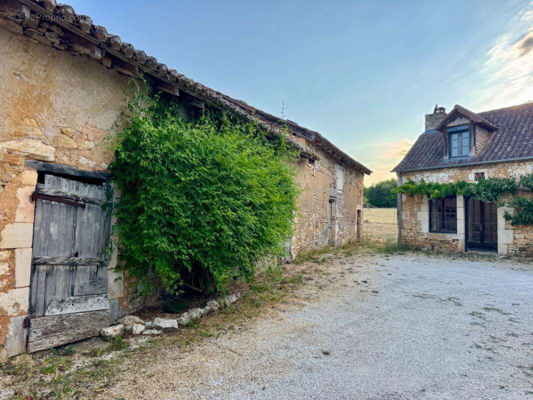 Maison Longère de caractère 4 pièces - 2 ha - Piscine - Dépendance 125m² - photo 21