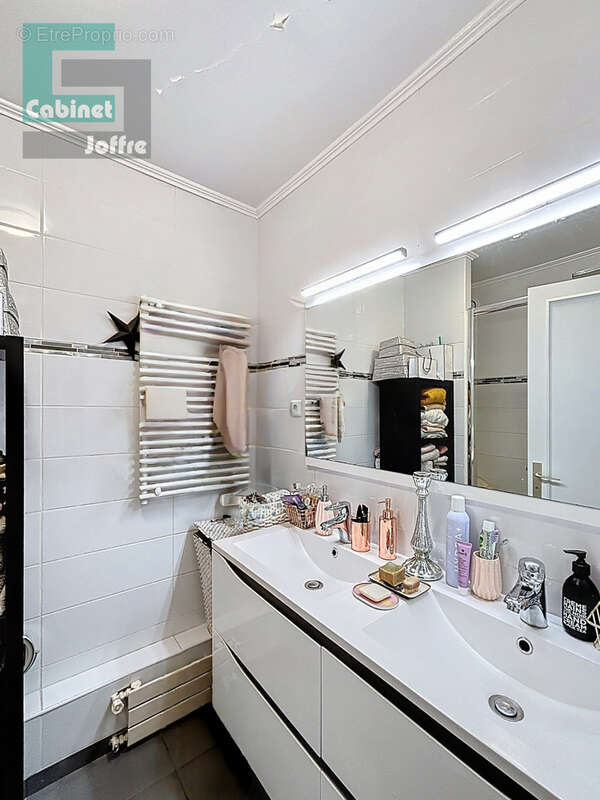 Appartement à FONTAINEBLEAU