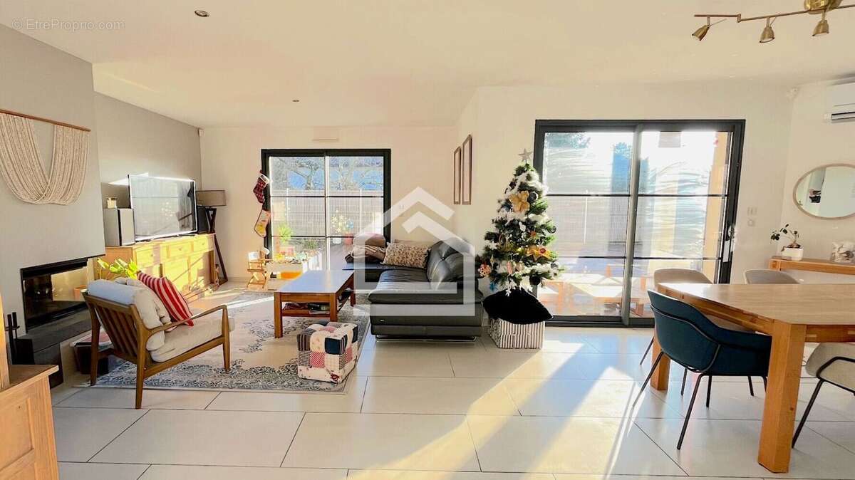 Maison à LE TAILLAN-MEDOC