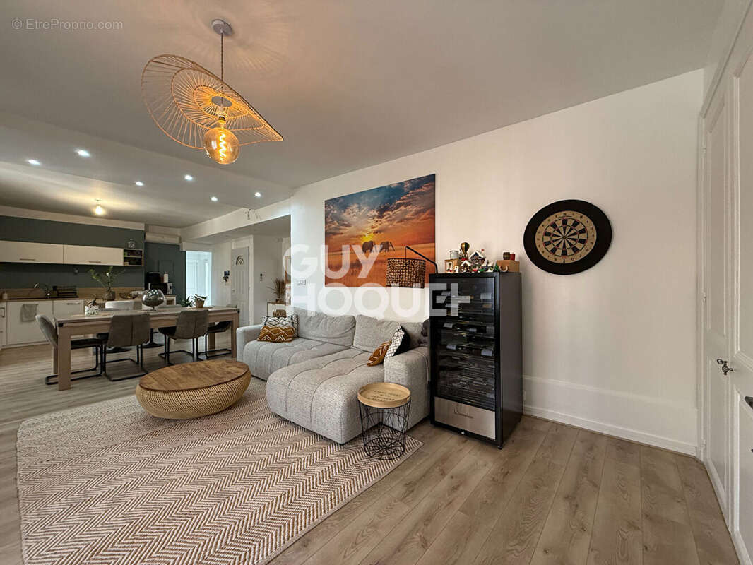 Appartement à ECHALAS