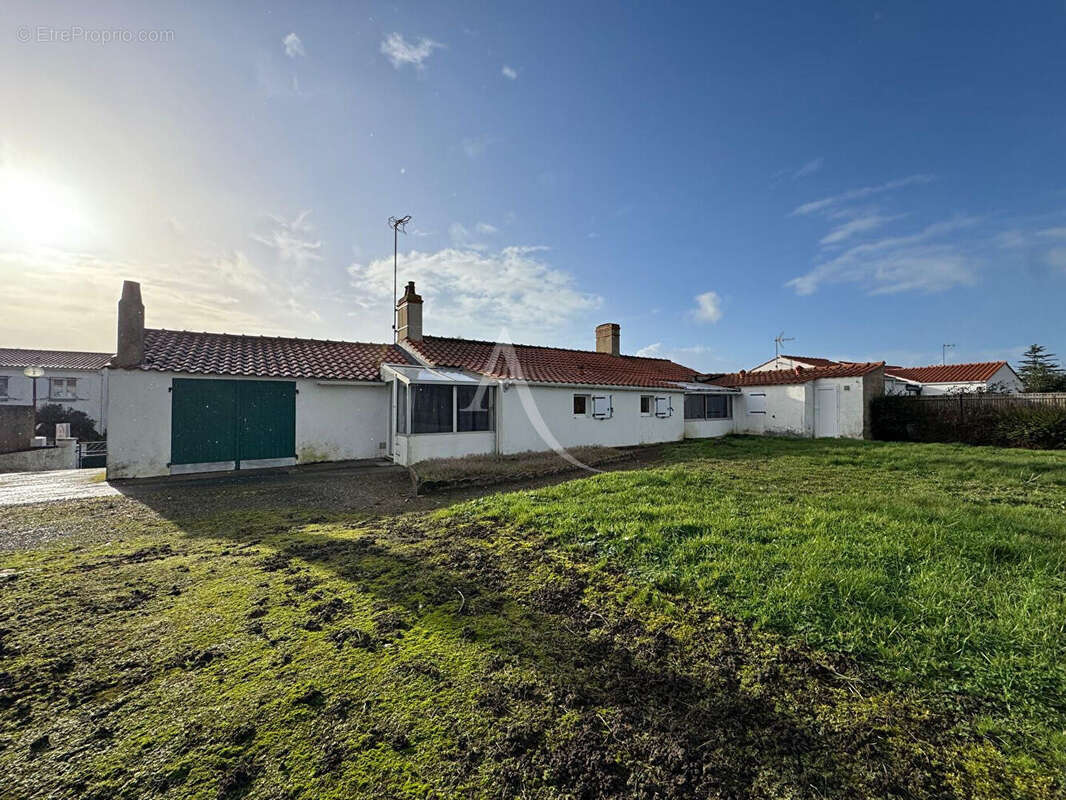 Maison à LE FENOUILLER