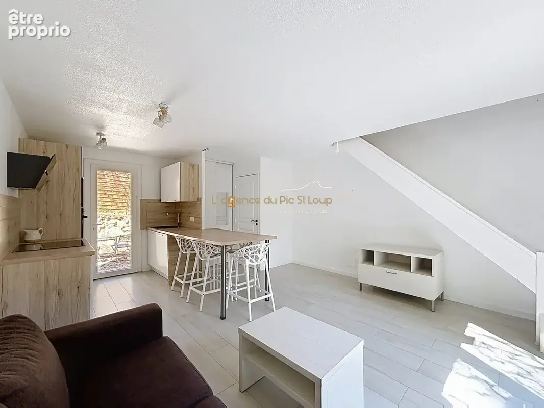 Maison 3 pièces 48 m² à vendre à Castries (34160) - photo 2