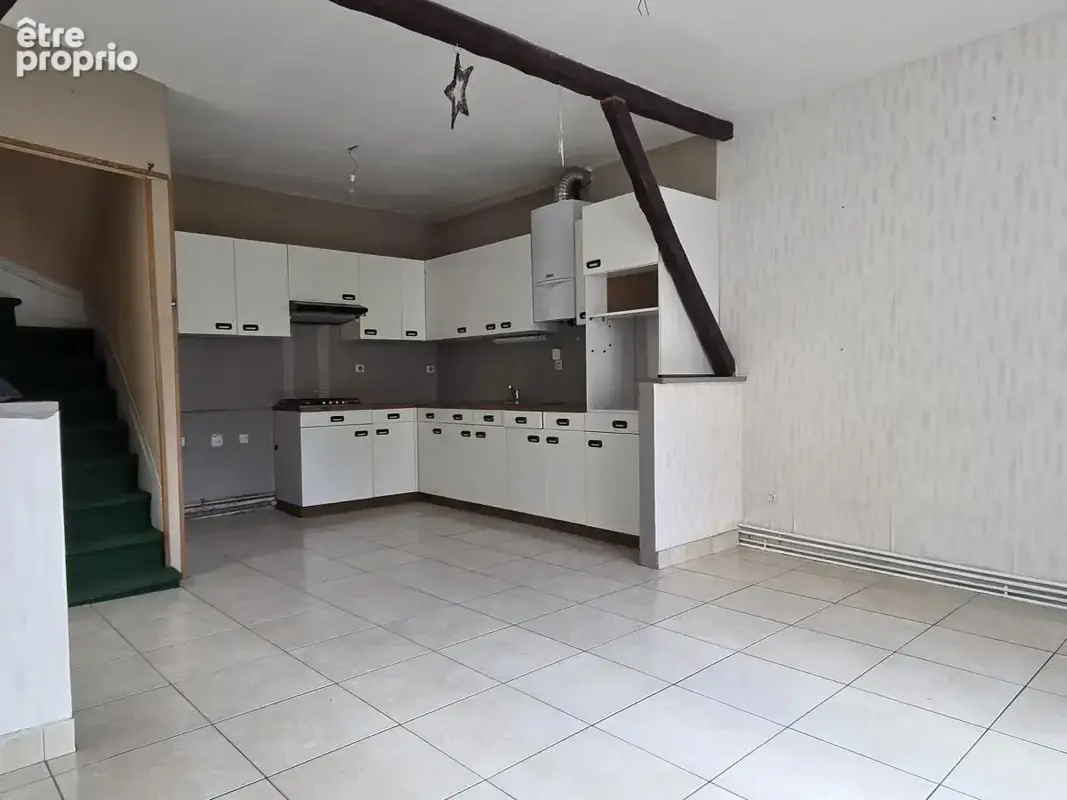 Maison 3 pièces 52 m² à vendre à Chateau-Gontier (53200) - photo 2