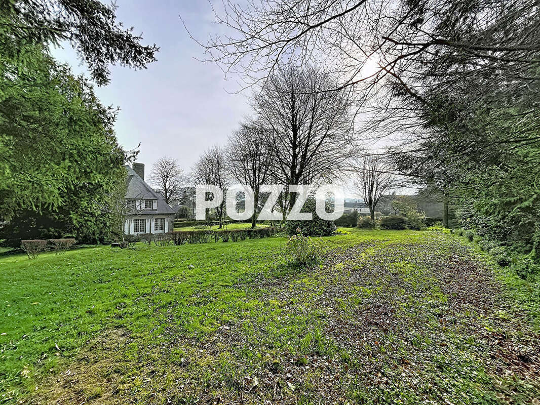 Maison à VILLEDIEU-LES-POELES