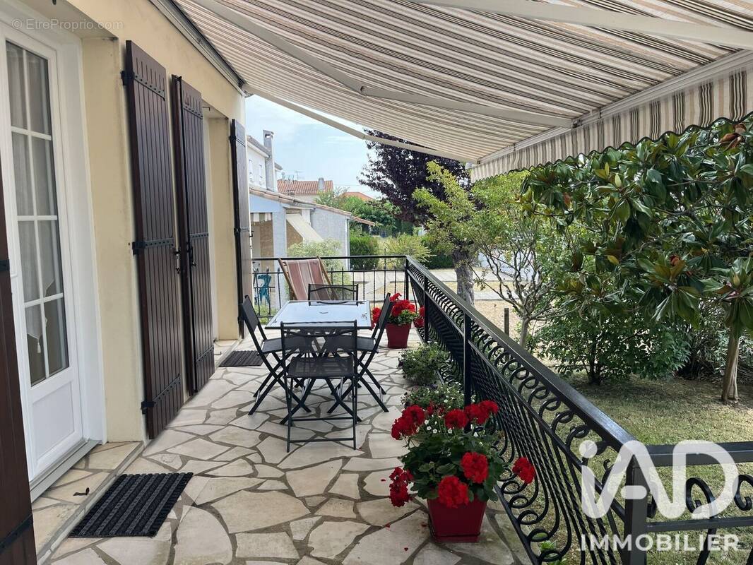 Photo 1 - Maison à SAUJON