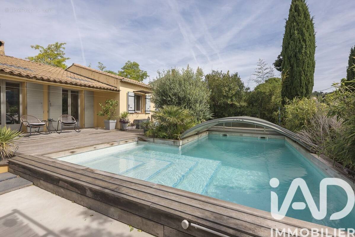 Photo 1 - Maison à EGUILLES