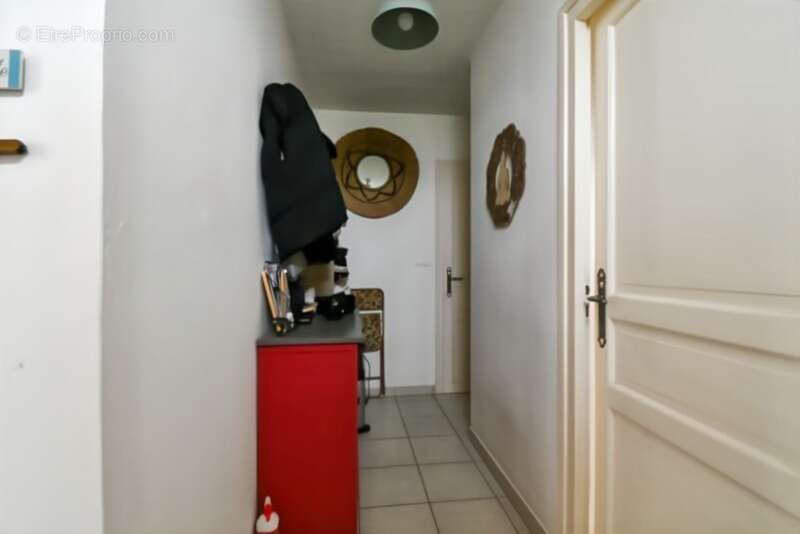 Maison à VALLON-EN-SULLY