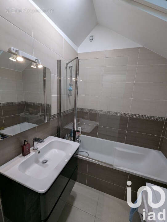 Photo 9 - Appartement à AUXERRE