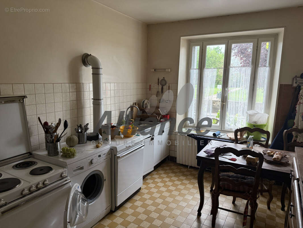 Maison à LUXEUIL-LES-BAINS
