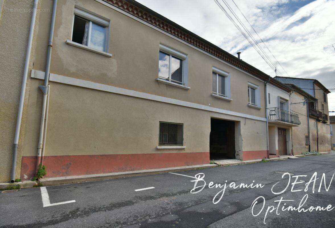 SÉRIGNAN – Ensemble immobilier rare en cœur de ville - photo 8