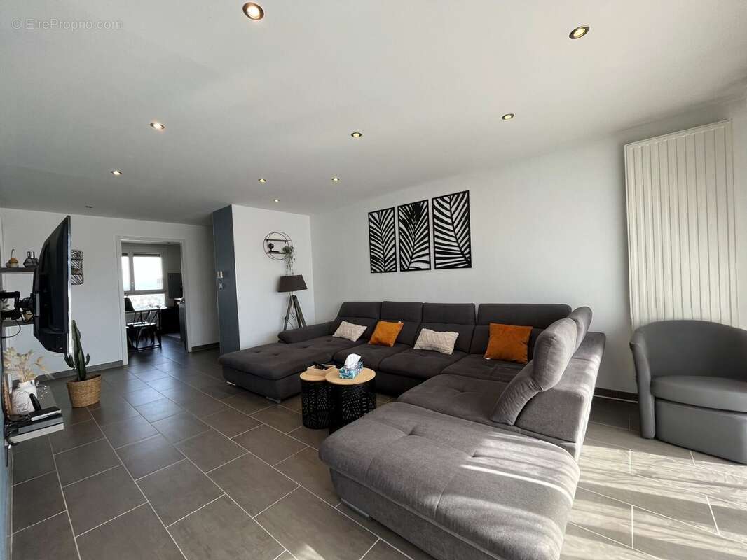 Appartement à SASSENAGE