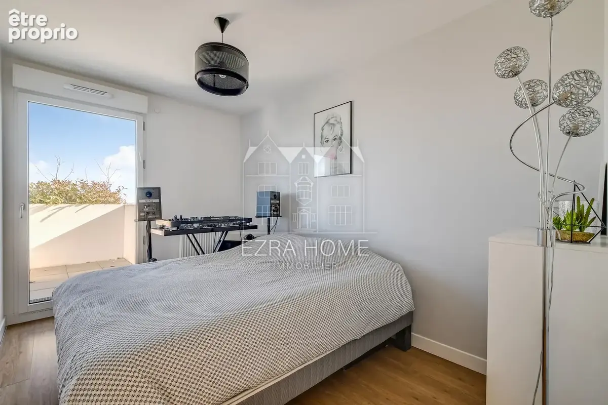 Asnières-sur-seine - duplex 5 pièces -  4 chambres -  terrasse -  vue exceptionnelle - coup de cœur - photo 12