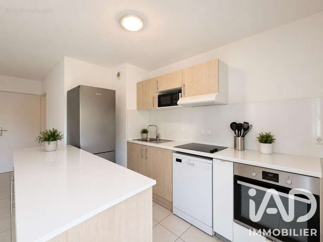 Appartement 80 m² à Chambery  - photo 6