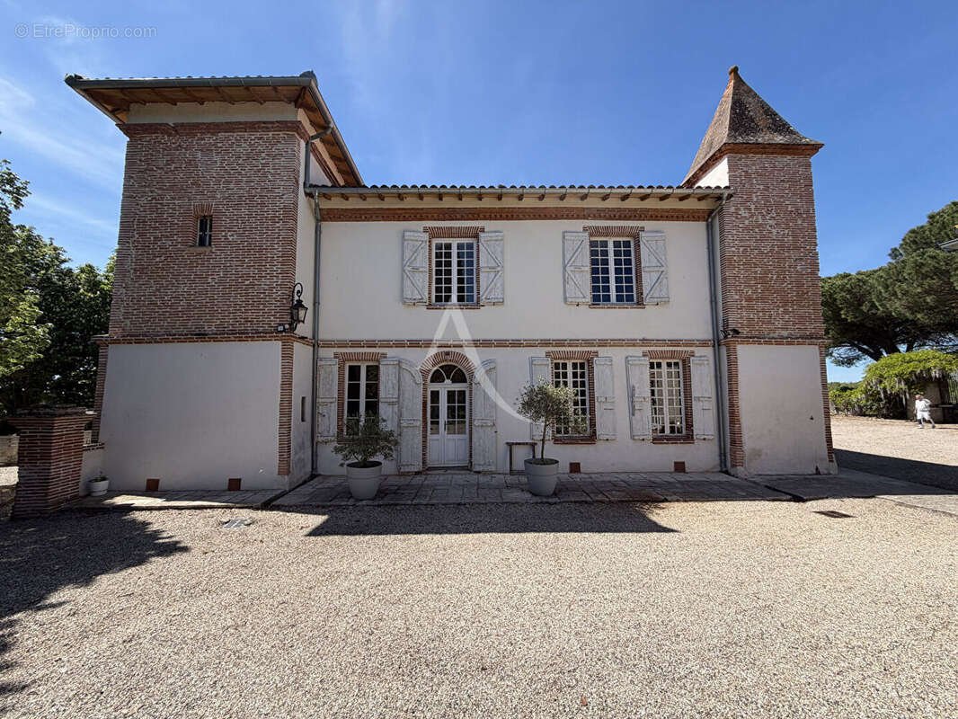 Maison à FRONTON