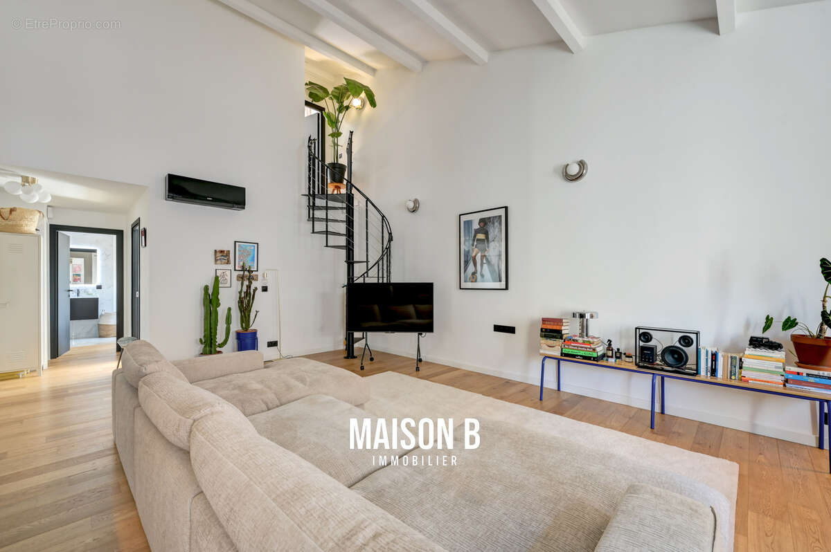 Appartement à MARSEILLE-8E