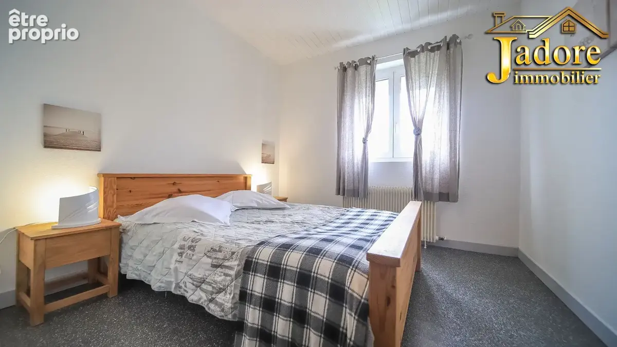 Ensemble immobilier rénové - photo 22