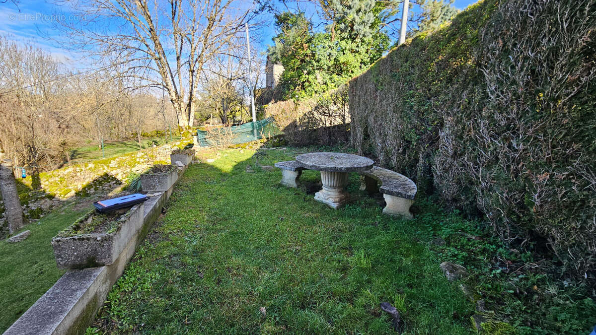 Maison à PIERREFICHE