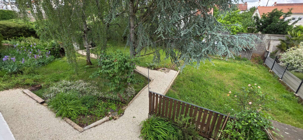 Maison à CIVRAY