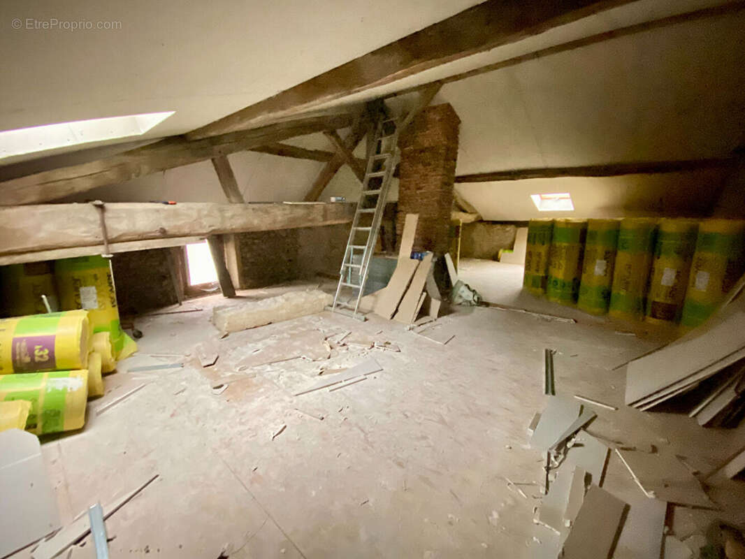 Maison à SEMUR-EN-BRIONNAIS