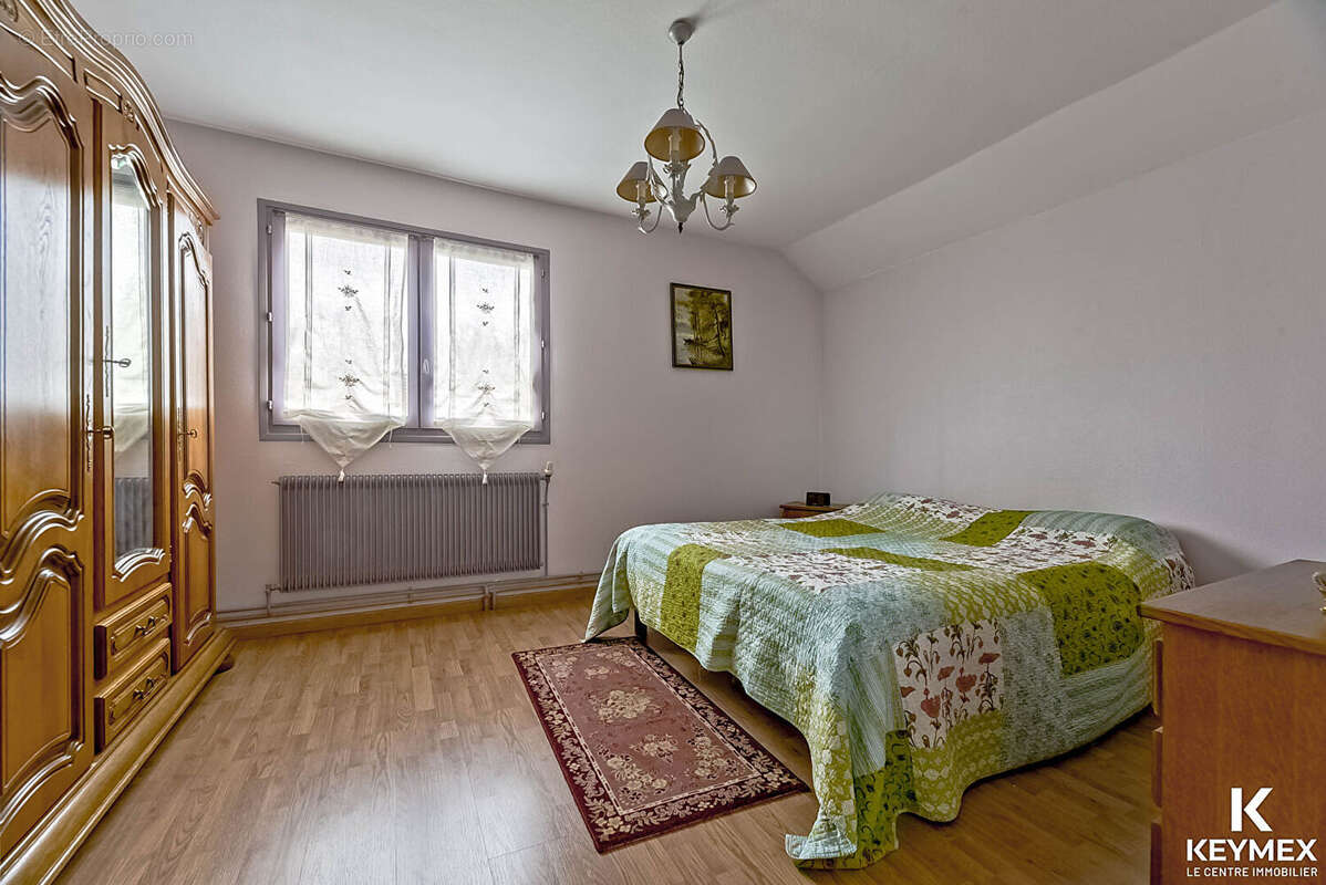 Maison à CHAMPAGNE-SUR-OISE