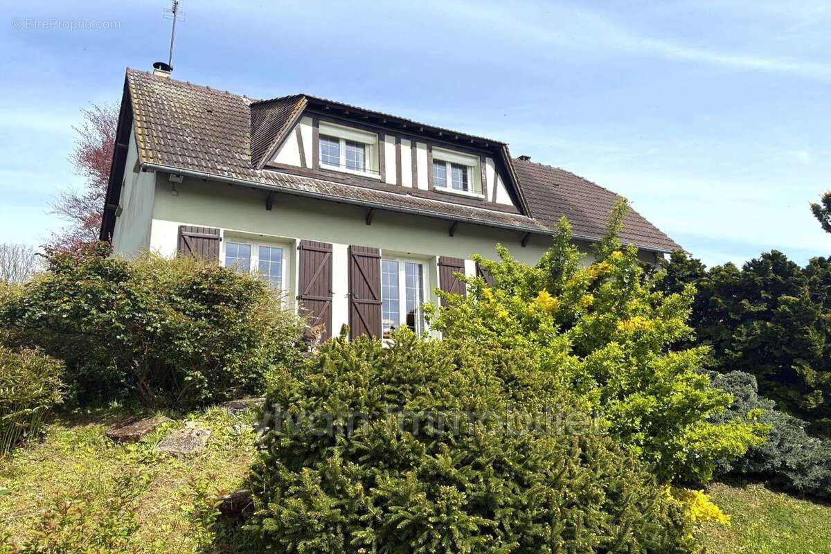 Maison 116 m² à Forges-Les-Eaux  - photo 2
