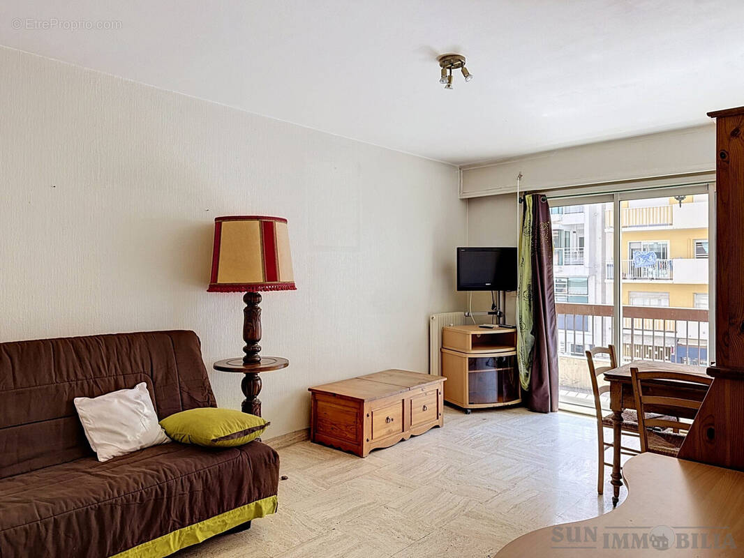 Appartement à CAGNES-SUR-MER