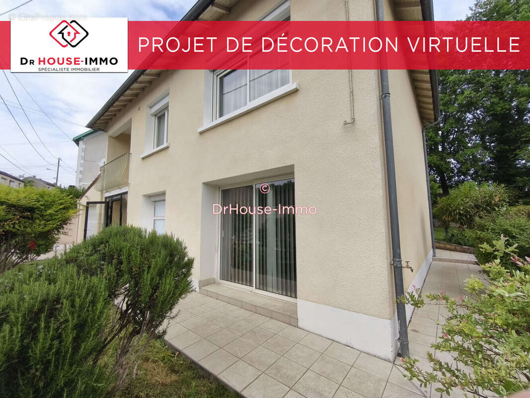 Maison à CHAMPCEVINEL