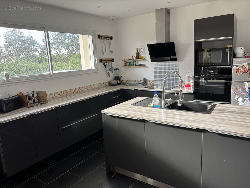 Maison à LE CELLIER