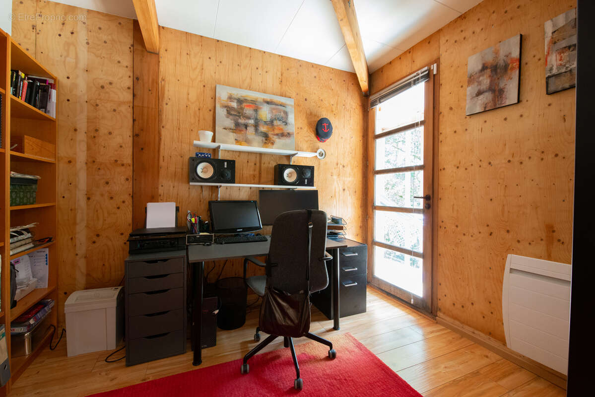 Maison à CABANAC-ET-VILLAGRAINS