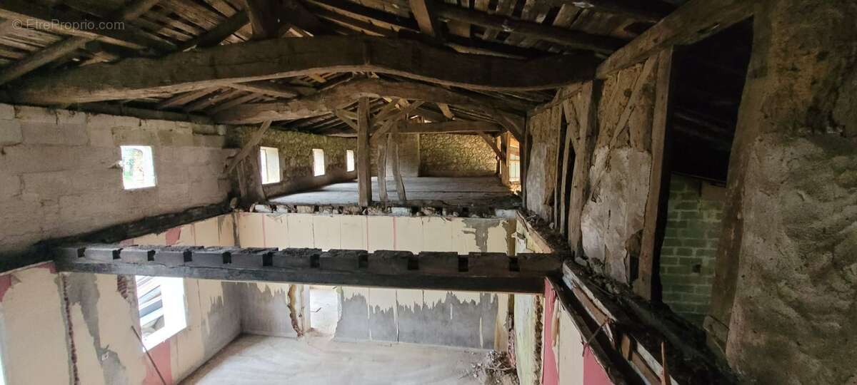 Maison à LAGORCE