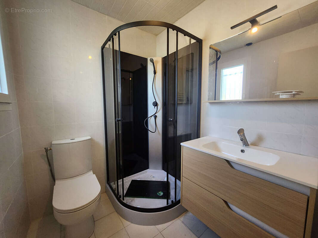 Maison à MORIERES-LES-AVIGNON