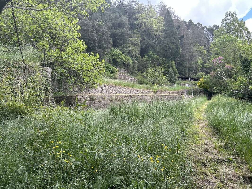 Maison à L&#039;ESTRECHURE