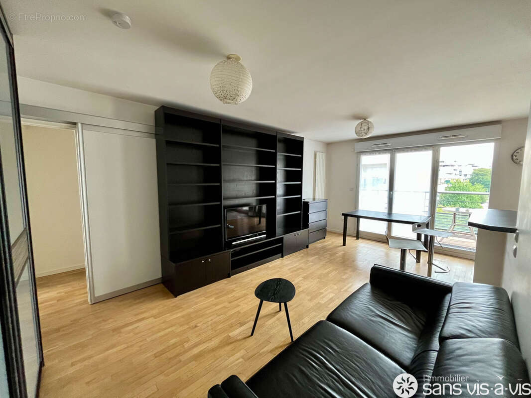 Appartement à MONTROUGE