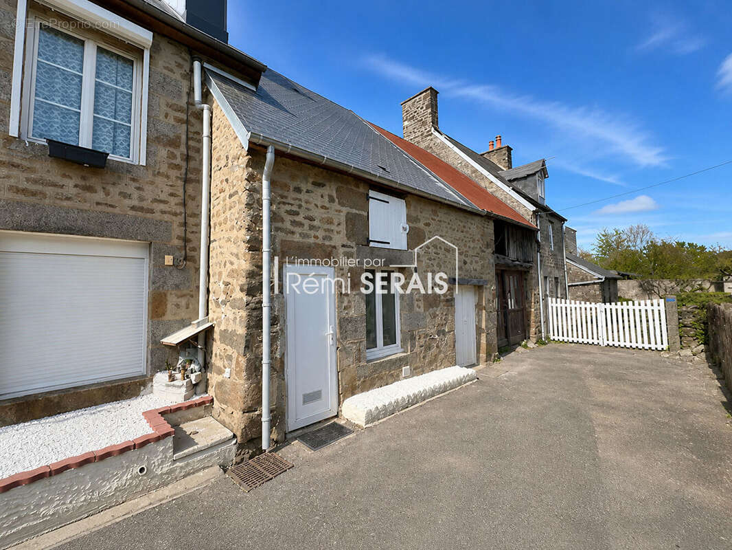 Maison à LANDISACQ