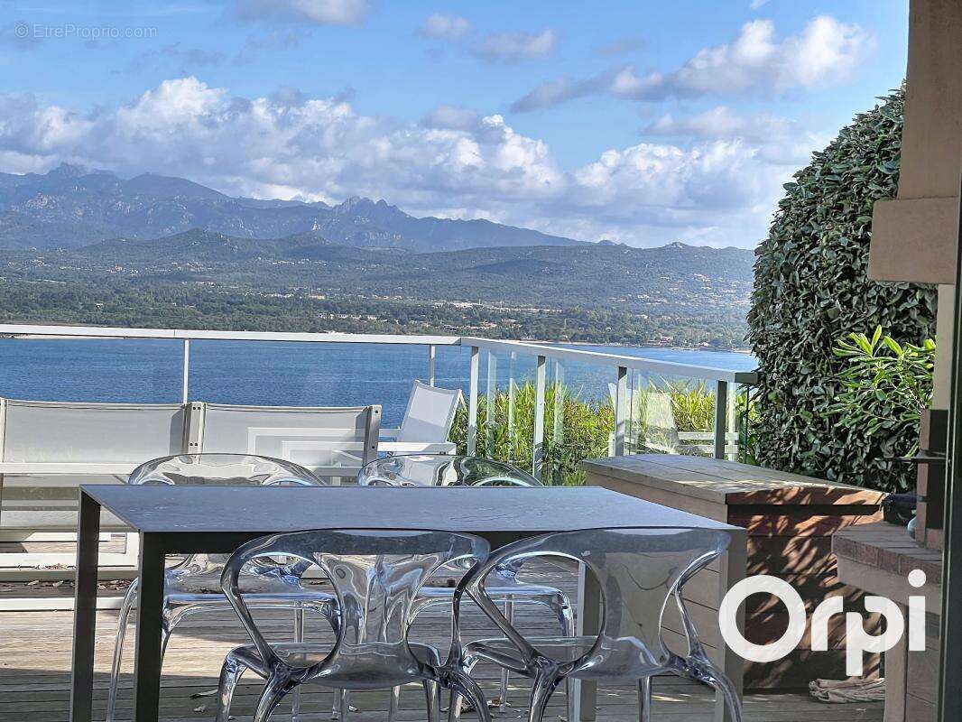 Maison à PORTO-VECCHIO
