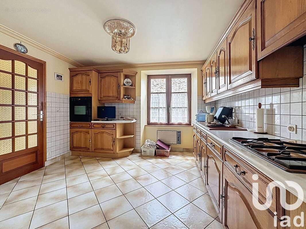 Photo 5 - Maison à SAINT-CARADEC