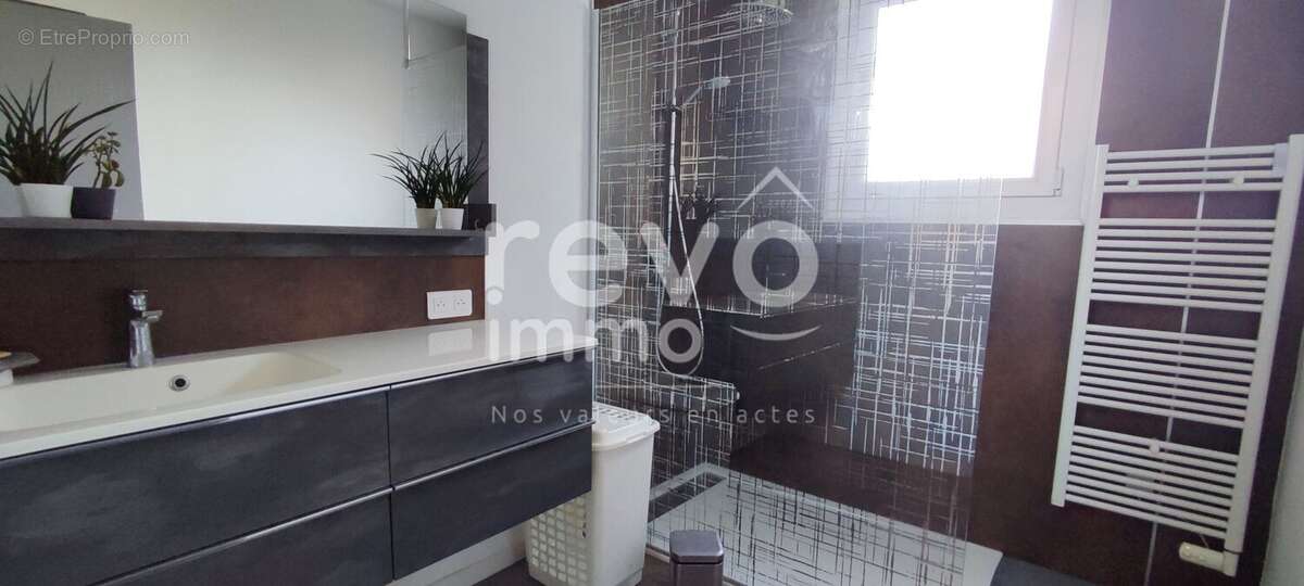 Maison à LA CHEVROLIERE