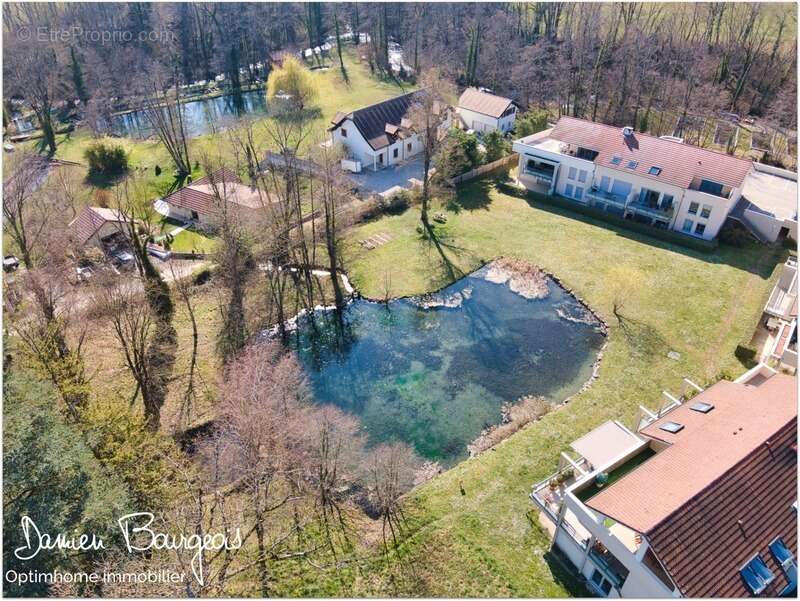 Appartement à THOIRY