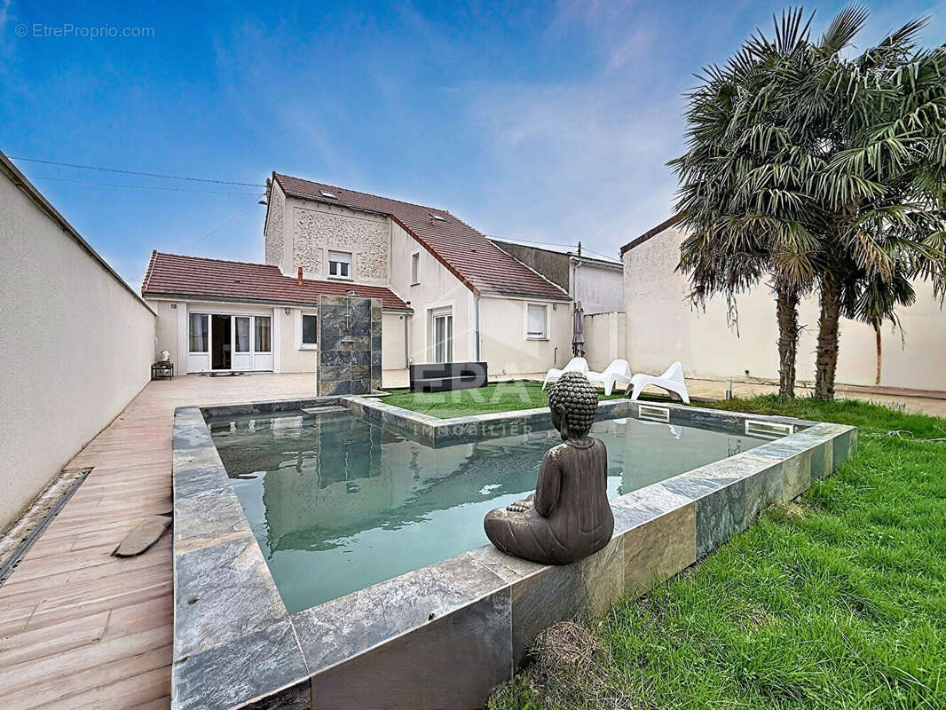 Maison à BOUTERVILLIERS