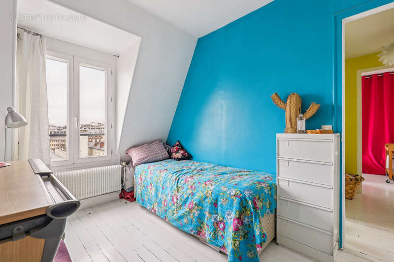 Appartement à PARIS-10E