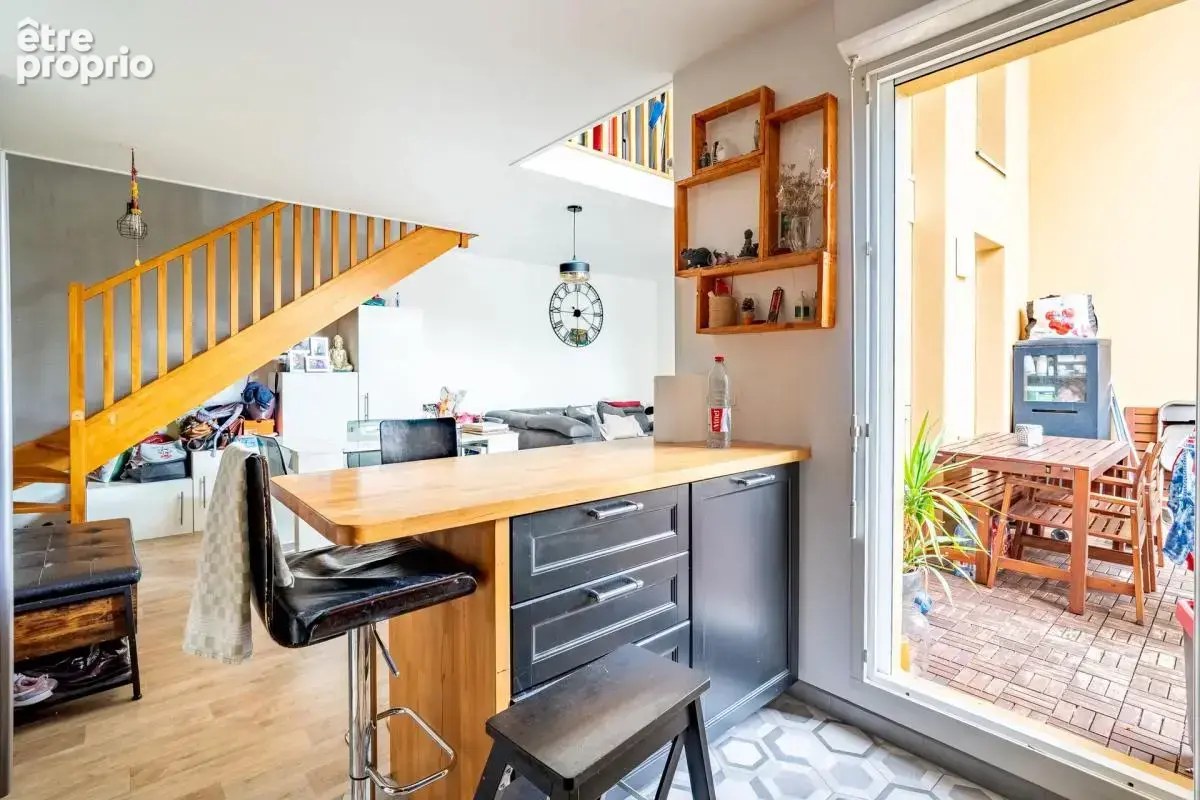 Duplex 3 pièces de 64 m² avec balcon et parking à Stains - photo 7