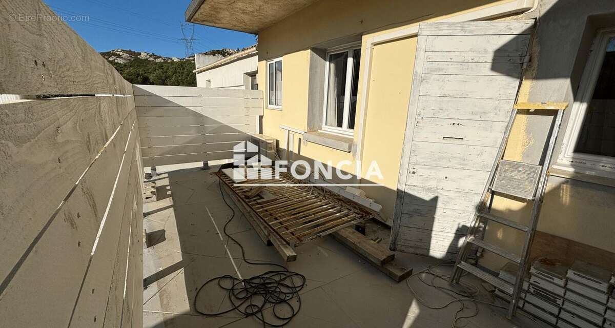 Appartement à LE ROVE