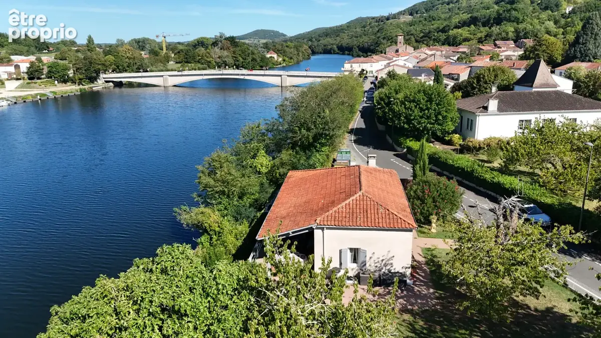 Rare à Penne-d'Agenais : maison bord du lot + jardin - photo 2
