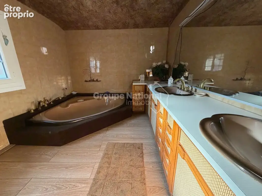 Clarensac - Villa plain-pied 3 chambres + bureau sur 1043m2 de terrain clos - photo 9
